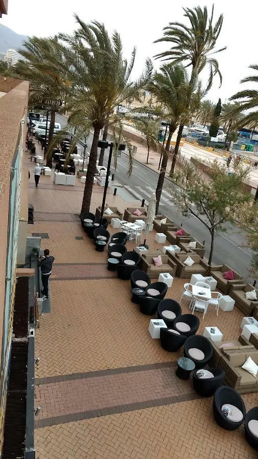 First Line Costa Del Sol Beach Suites Fuengirola 0*,  Espanha