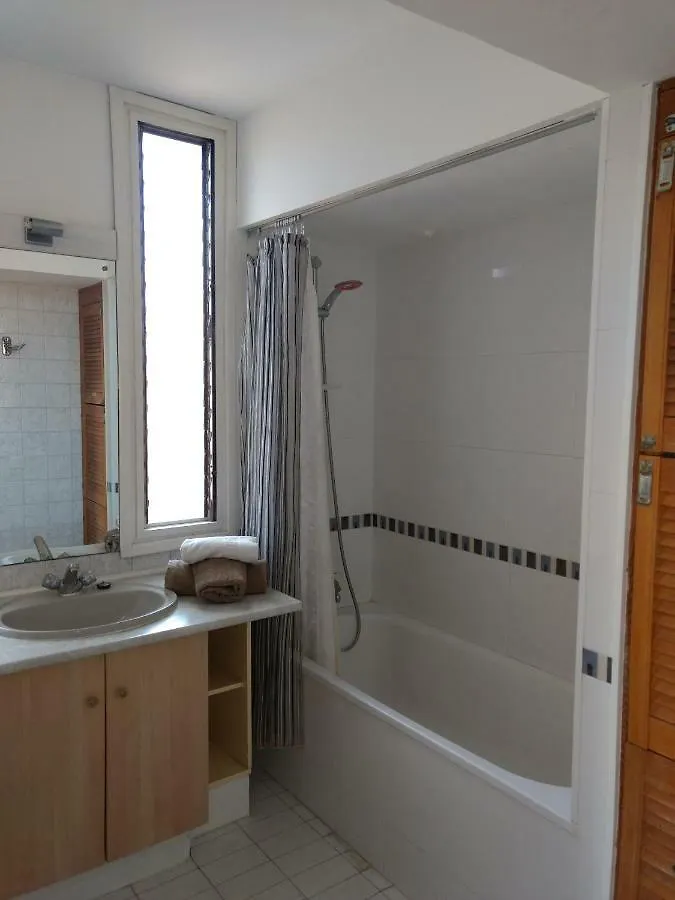 First Line Costa Del Sol Beach Suites Fuengirola